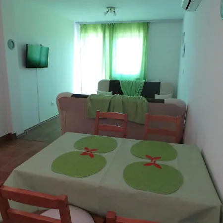 In Kavran/istrien 27869 Apartment Kavran