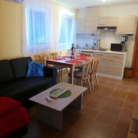 In Kavran/istrien 27869 Apartment Kavran